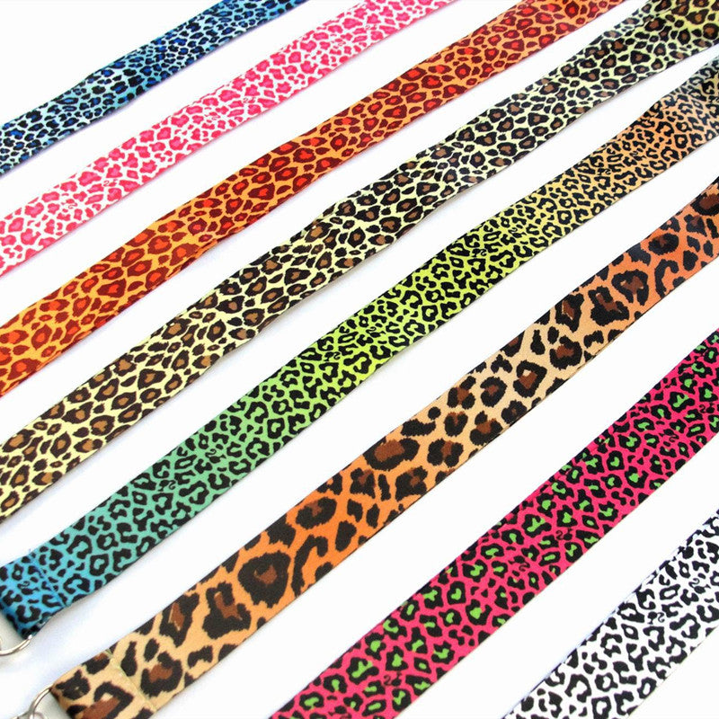 Fashion Classic Leopard Lanyards for ID Holders Work Pass Card Cellphone Name Badges Neck Strap with Keyring