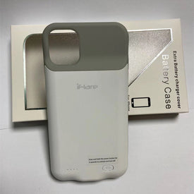 Mobile phone case with rechargeable battery