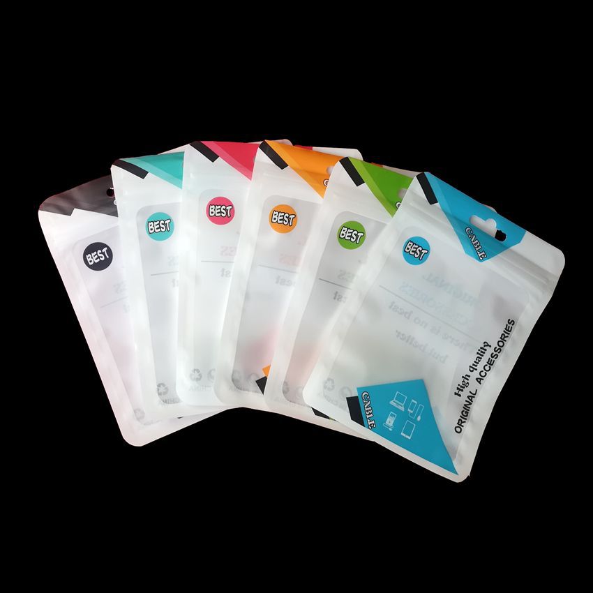 A Good quality wholesale factory direct iphone wall chargers 5V 1A with IC protection